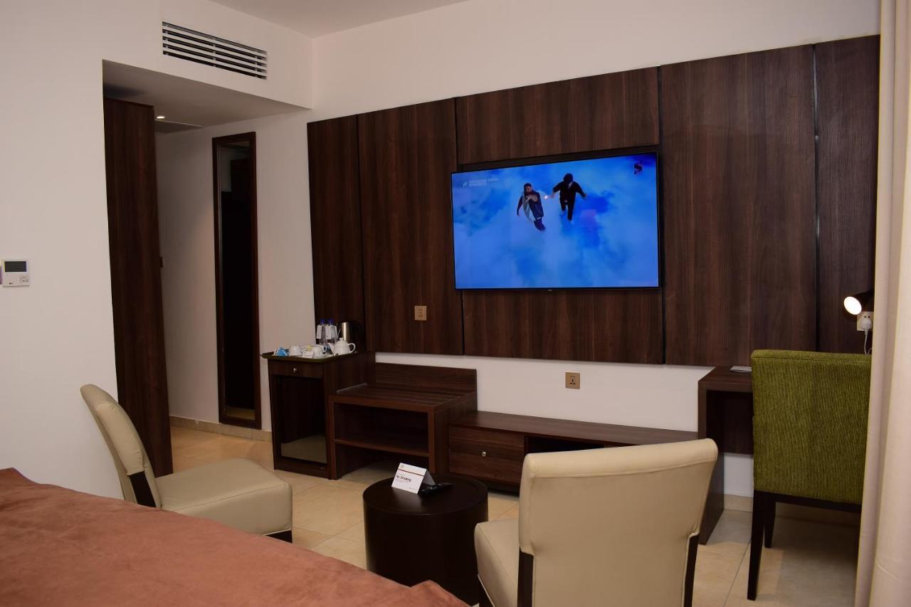 Monty Suites & Golf Uyo Exterior foto